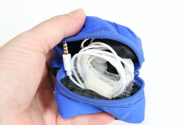 ダイソーのマルチケース（ミッキーマウス）6