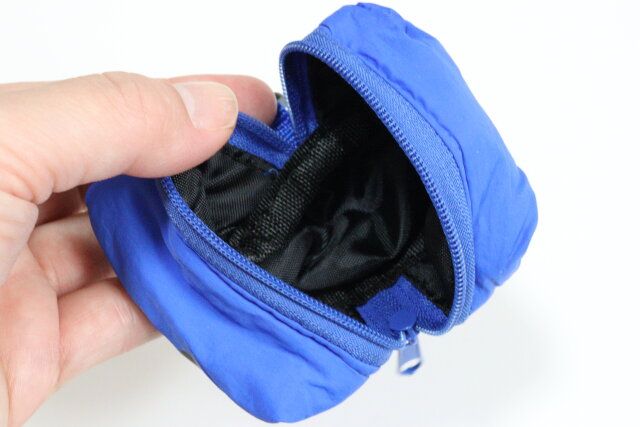 ダイソーのマルチケース（ミッキーマウス）5