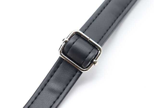 長さ調整可能のショルダーストラップ