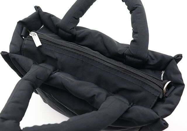 間口にフタがついた