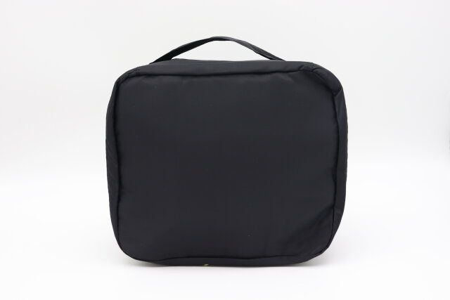 ダイソーの500円のバニティポーチ