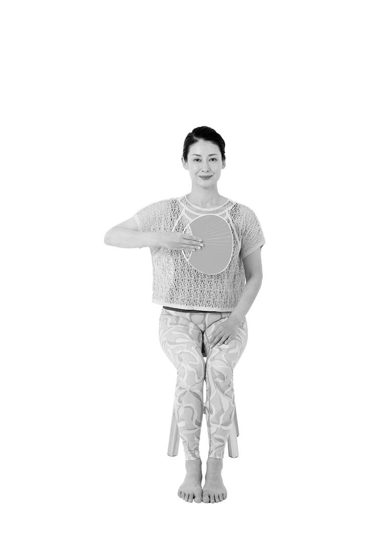 【NG】脇が開かないように注意