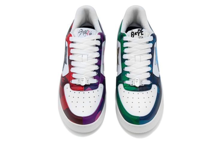 グループ8人のメンバーそれぞれからインスパイアされた大胆なCOLOR CAMOをデザイン。