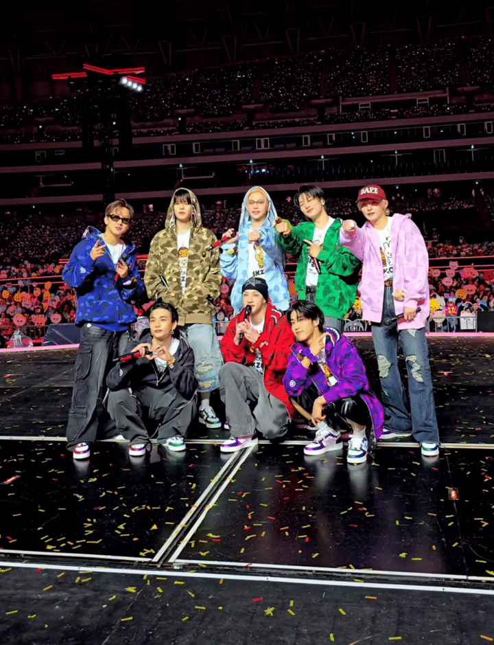 A BATHING APE®（ア・ベイシング・エイプ）が、グローバルK-POPパワーハウス Stray Kidsとの待望のコラボレーションを発表する。