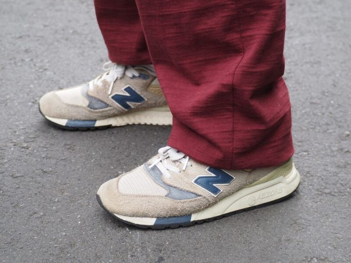 ニューバランスのスニーカー