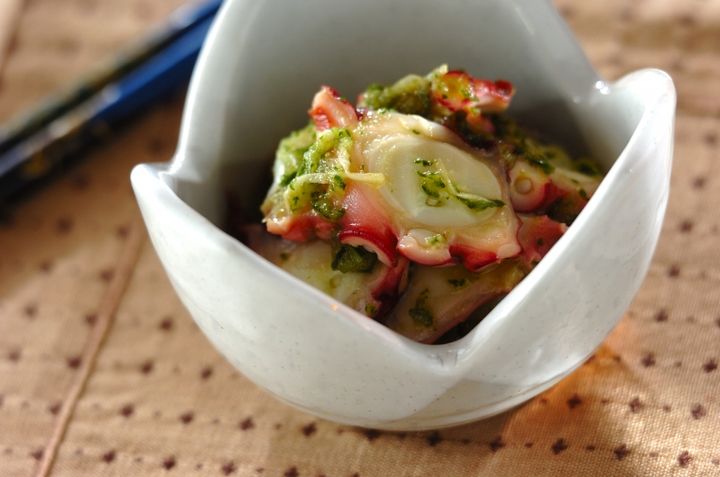 タコのおろしキュウリ和え