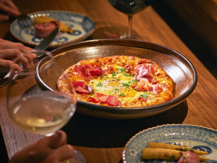 御成門『イジョコタス』の「ビスマルク」