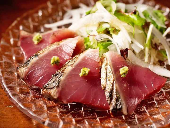 新宿御苑前『食堂わた』の「かつおの藁焼き」