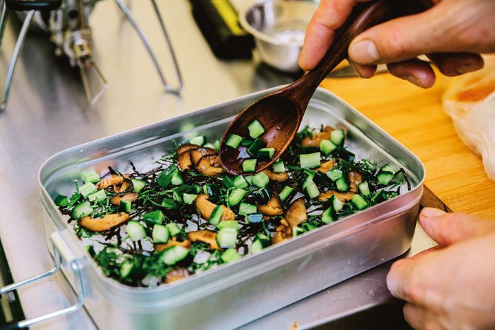 ワークマン展示会コーデがアツい！着る断熱材のXShelterが普段使いでも優秀すぎる！