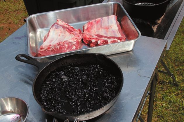 ワークマン展示会コーデがアツい！着る断熱材のXShelterが普段使いでも優秀すぎる！