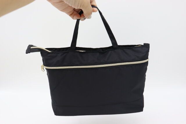 取っ手付ポーチ デザイン