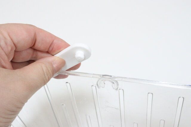 ダイソーのハンドル付バスケットはオールプラスチック仕様でサビ汚れが気にならない