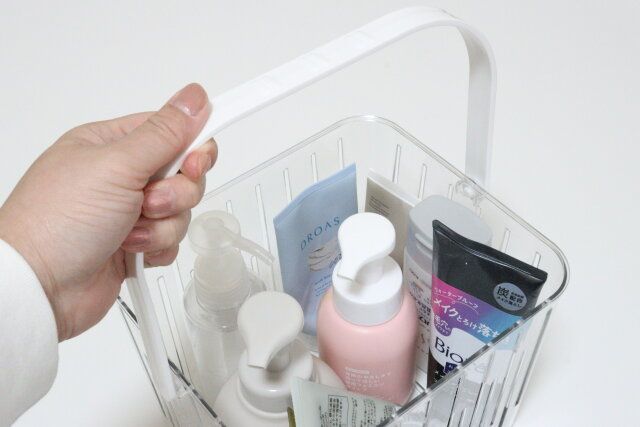 ダイソーのハンドル付バスケットは銭湯アイテムの持ち運びにおすすめ