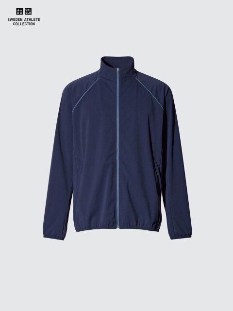 ユニクロのウルトラストレッチアクティブジャケット1