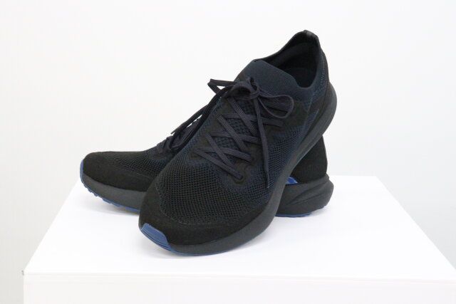 ユニクロのニットアクティブスニーカー1