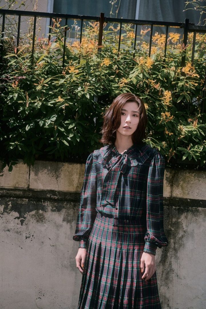 サンローラン × 黒島結菜