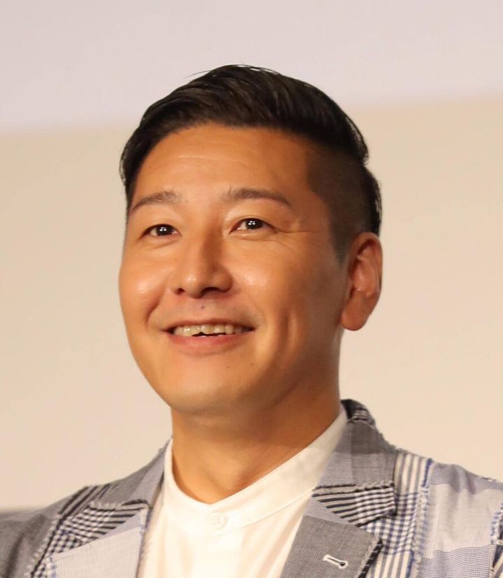 お笑いコンビ、チョコレートプラネットの長田庄平さん（45）が、TBS系で年末に放送が予定されている特別番組「SASUKE2025」の収録中にけがを負ったことが27日までに明らかになりました。