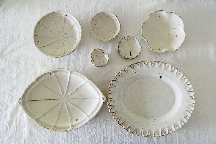 信楽のアトリエ＆ギャラリー「もうひとつの器のしごと」へ、日々に寄り添ううつわを探しに