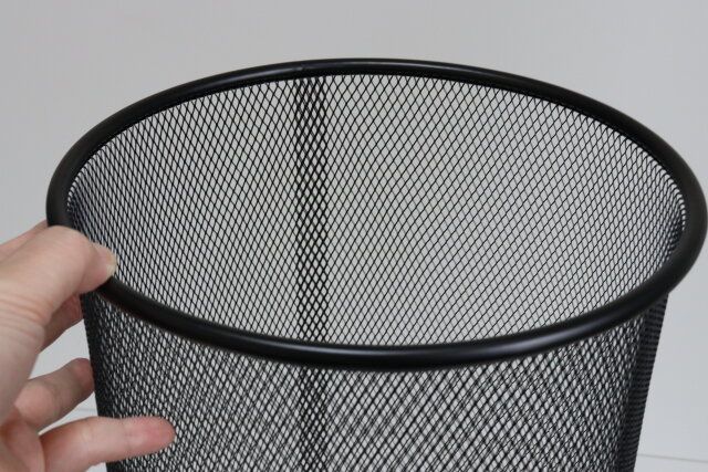 スチールメッシュ傘立て 素材