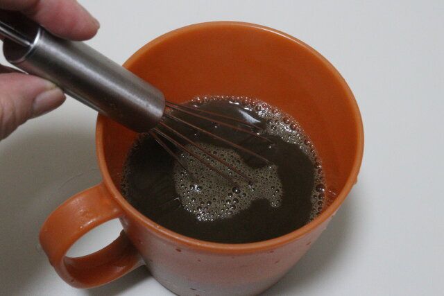 ダイソー ミニ泡立て器 ココア プロテイン