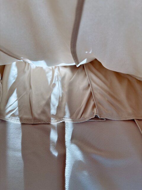 GU カットソーフレアスカートQ NATURAL 裏地