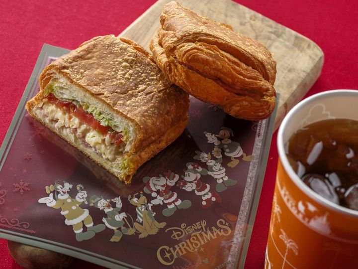 スペシャルデニッシュサンド（生ハム、ツナ・ポテト、チーズ） ドリンク