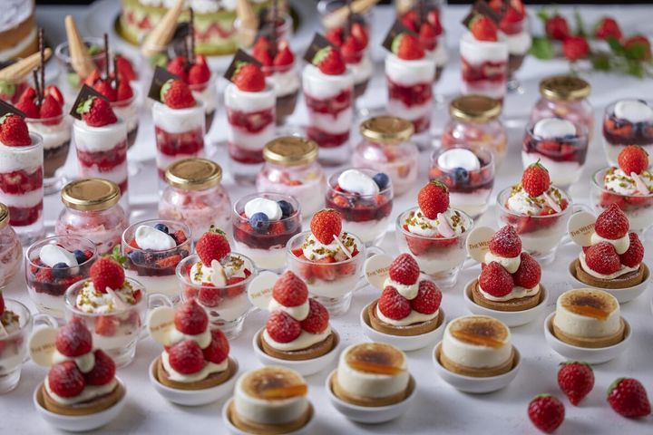 ウェスティンホテル東京「ストロベリーデザートブッフェ」