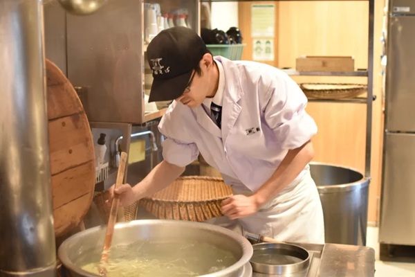 東京赤坂やぶそば5店舗で、時間無制限で楽しめる「新そば」の食べ放題を開催！