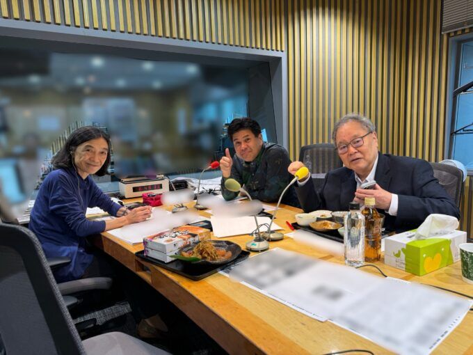 垣花正、髙橋洋一、那須恵理子アナウンサー