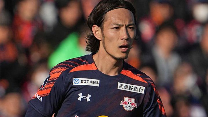 J2大宮の杉本健勇プロデュースグッズ「KNY23」が人気！アパレルから食器まで“魅惑のシンプルデザイン”