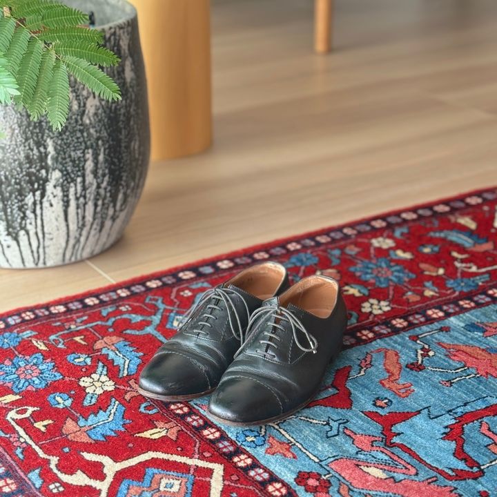 〈MARGARET HOWELL〉の革靴