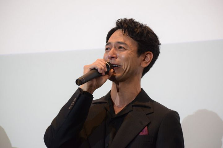 俳優、妻夫木聡さん（44）が27日、インスタグラムを更新。26日に放送された主演ドラマ「ザ・ロイヤルファミリー」（TBS系、日曜後9・0）第3話の感想をつづりました。