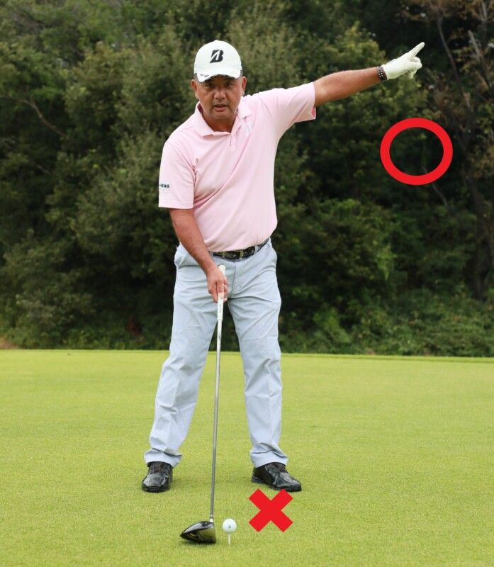 シニアプロが教える歳をとってから飛距離を伸ばす方法！「ボールは見なくていい」