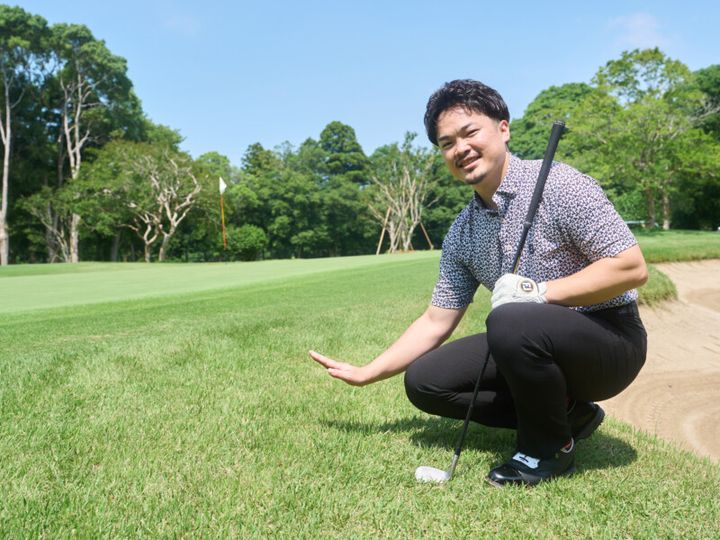 ツマ先上がり・下がりはどう寄せる？「アドレスを左足上がりに…」