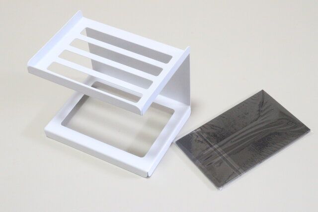 スタンダードプロダクツのマグネット浴室セットホルダーとマグネットシート