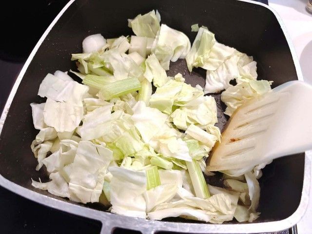 煮込みハンバーグ