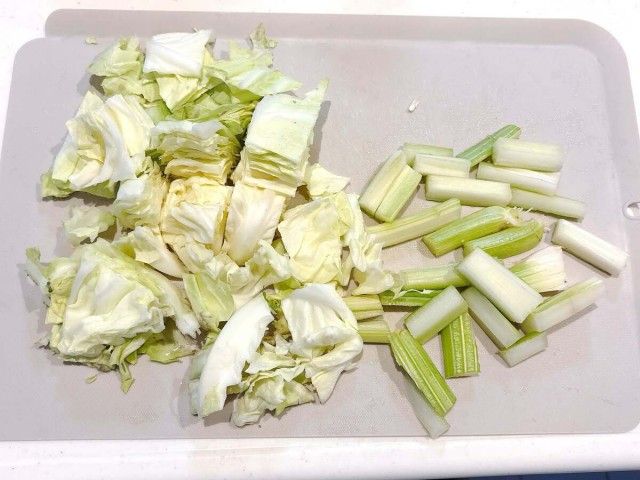 煮込みハンバーグ