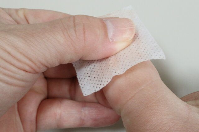 ネイル用ワイプ（ミニ） 使用例