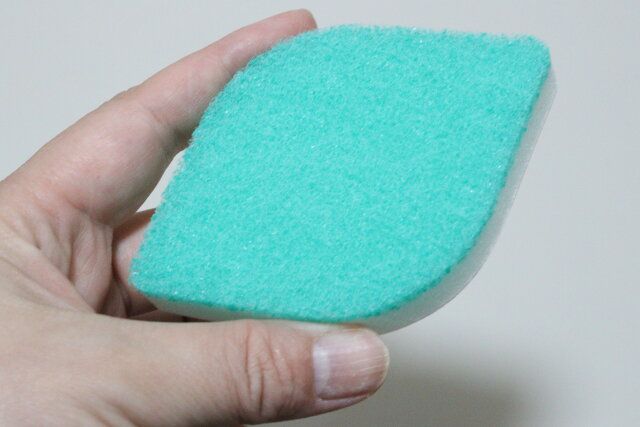 スイスイクリーン 洗面台用スポンジ（ガラスビーズ）