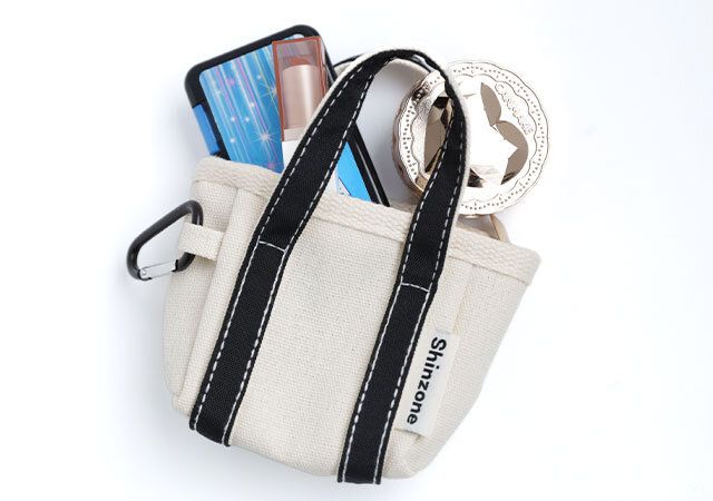 シンゾーントート型チャーム小物入れ