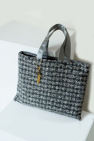 シャルマン　バック　新品 シャルマントサックのJAL SHOP限定ツイードバッグ発売！飛行機モチーフ