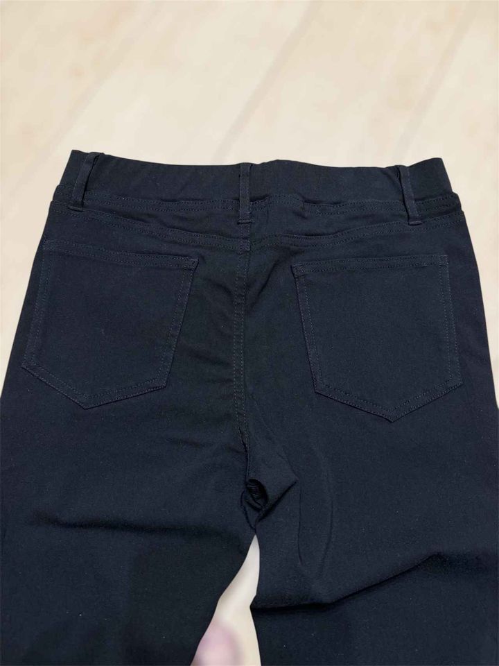 画像: バックスタイル