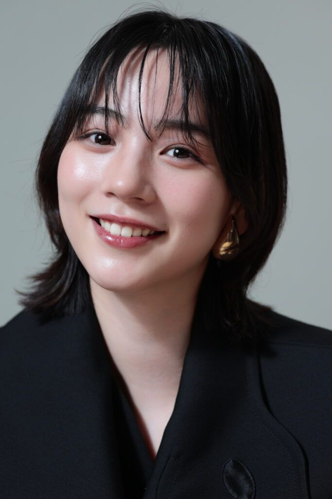 ビクターエンタテインメントは28日、スタジオジブリ トリビュートアルバム「ジブリをうたう その2」について制作進行上の理由から発売日を11月19日から2026年2月26日に延期することを公式Xのアカウントや公式サイトで発表しました。