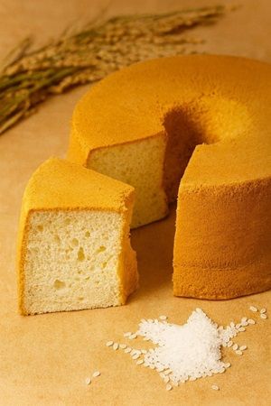 【兵庫県三田市】『誰かのために』から生まれた「グルテンフリーのシフォンケーキとカヌレ」が発売！