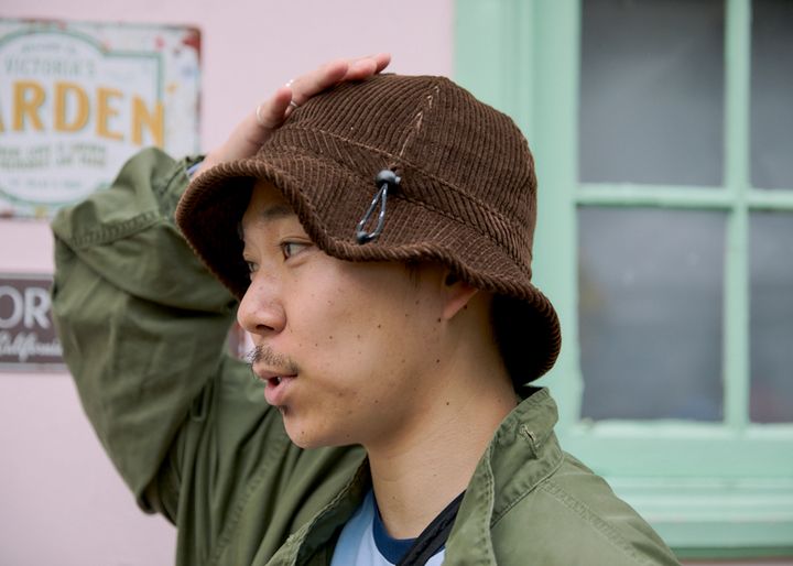 季節の変わり目もおしゃれに！参考にしたいライトアウターのメンズコーデ【ファッジウィークエンド ファッションスナップ】