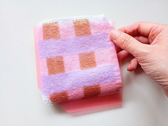 クリアファイルは「そのまま捨てちゃダメーーー！」ハサミで少し切るだけで、家じゅうで大活躍のアイテムに！