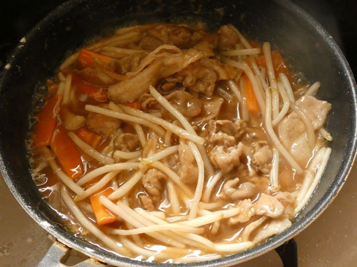 パリパリ楽しい！「ライスペーパーの野菜たっぷりあんかけ」