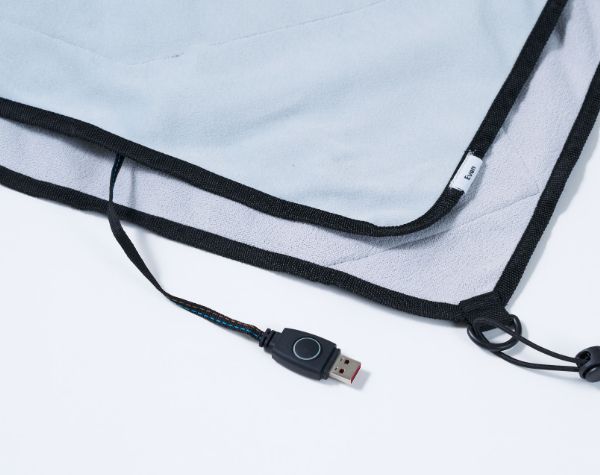 雨風をしっかり防ぐ！キャンプで大活躍するシェルター式カーサイドタープおすすめ5選