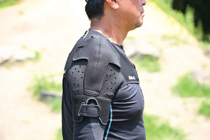 【ATLAS サポーターブレース】疲労感低減+怪我のサポートも兼ねる【編集スタッフが本気で試す！みんなのテスト】