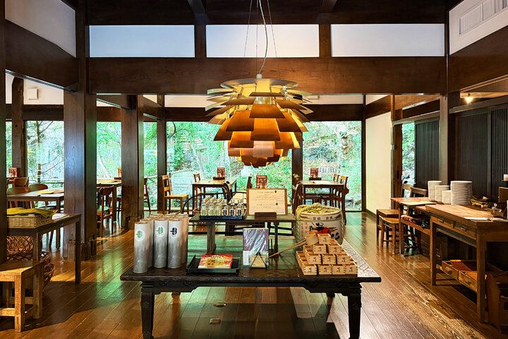 森に溶け込む築450年の古民家レストランでゆったりランチ♪ 湘南唯一の蔵元が営む「モキチ トラットリア」